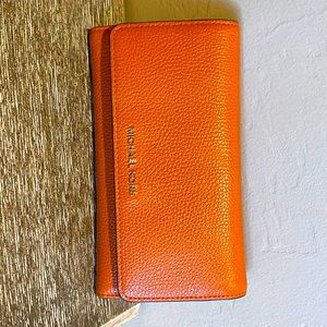 Michael Kors wallet
